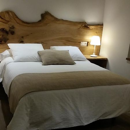 Hotel Rural El Yunque Santibanez de la Pena Eksteriør bilde