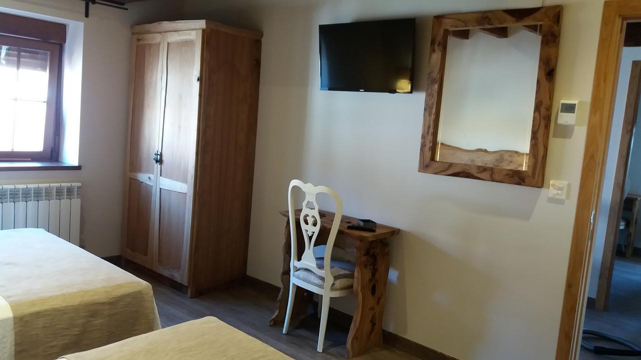 Hotel Rural El Yunque Santibanez de la Pena Eksteriør bilde